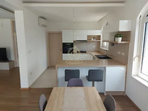 Sale, house, 380m², Centar, Inđija - image 6