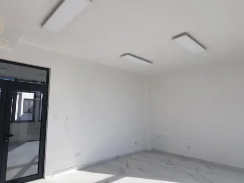 Rent, office space, 147m², Spens, Novi Sad Sve Podlokacije - image 2