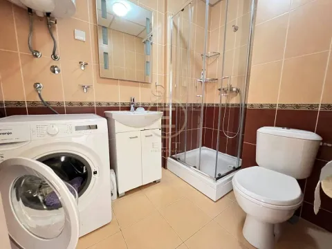 Izdavanje, dvosoban stan, 54m², Centar, Novi Sad - image 13