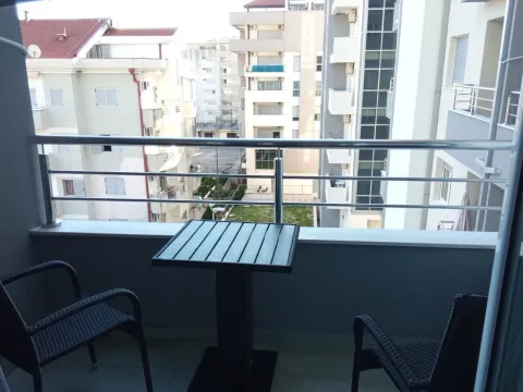 Rent, one bedroom apartment, 44m², Budva, Crna Gora - image 5