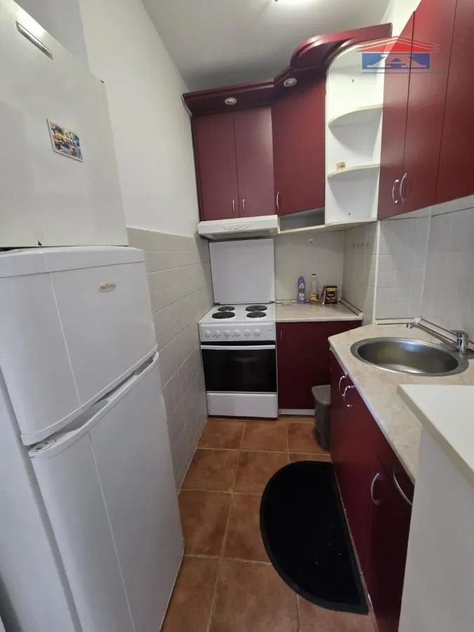 Izdavanje, jednosoban stan, 35m², Nova Detelinara, Novi Sad Sve Podlokacije