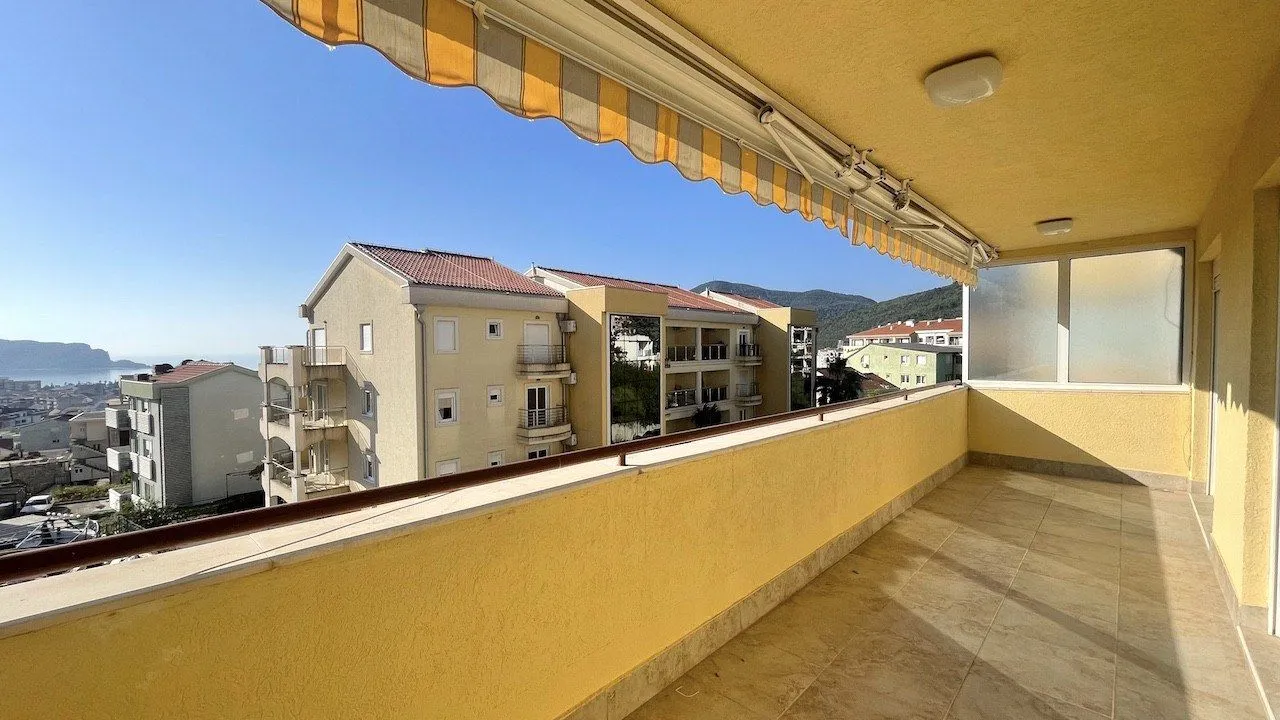Prodaja, trosoban stan, 138m², Lazi, Budva