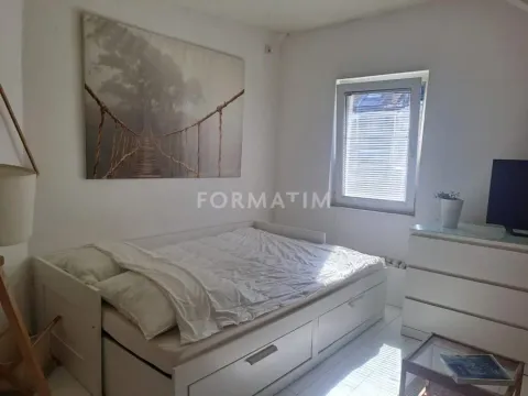 Rent, apartment, 28m², Vračar Sve Podlokacije, Beograd - image 2