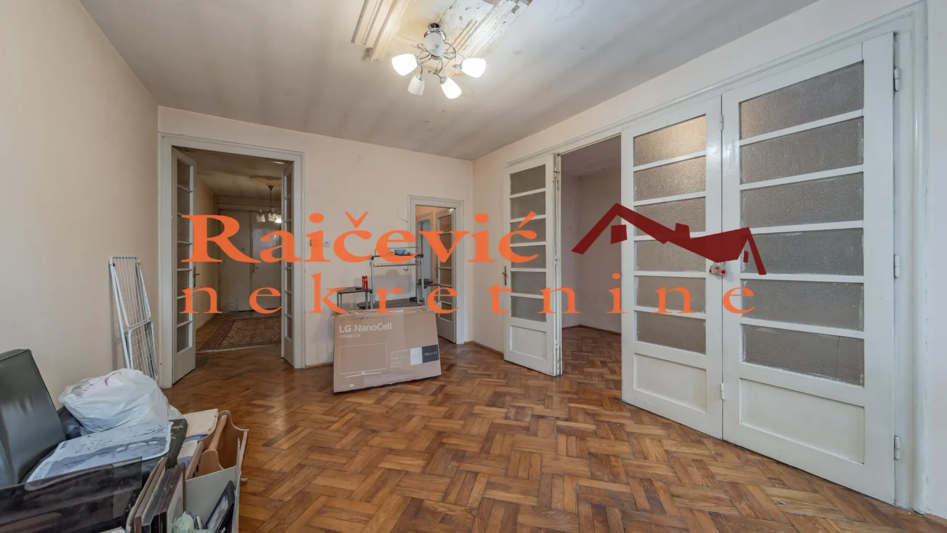 Prodaja, trosoban stan, 77m², Stari Grad, Beograd