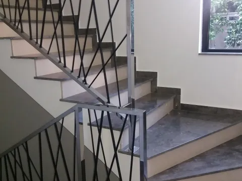 Izdavanje, garsonjera, 30m², Rozino, Budva - image 3