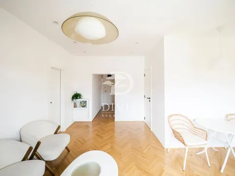 Prodaja, trosoban stan, 56m², Stari Grad, Beograd - image 10