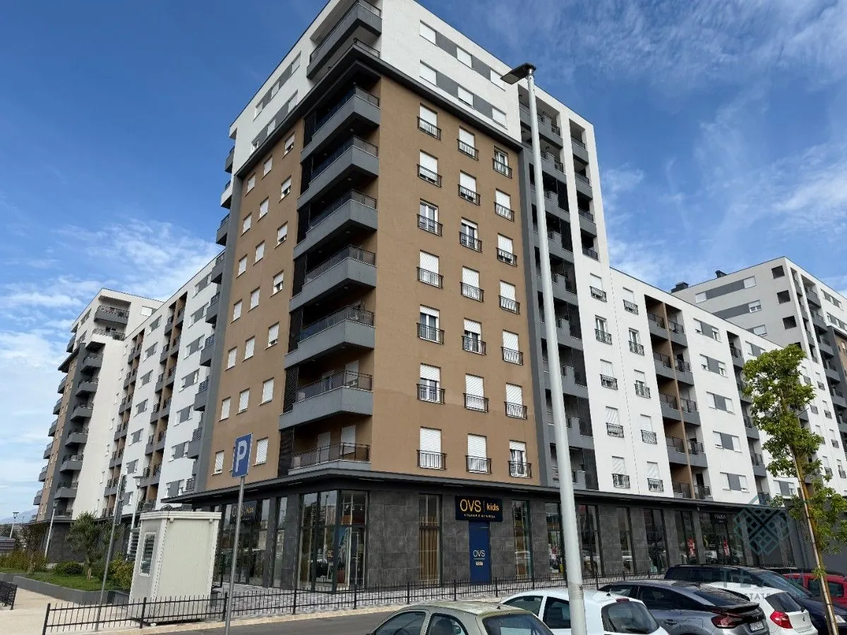 Rent, office space, 267m², Stari Aerodrom, Podgorica