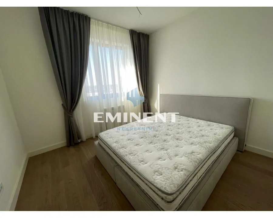 Rent, three bedroom apartment, 80m², Savski Venac, Beograd