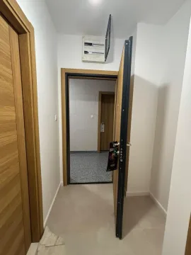 Izdavanje, jednosoban stan, 40m², Tološi, Podgorica - image 5