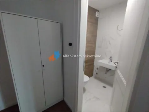 Izdavanje, trosoban stan, 71m², Čubura, Beograd - image 9