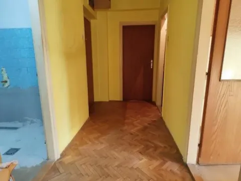 Prodaja, dvosoban stan, 58m², Centar, Jagodina - image 13