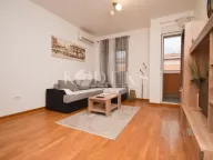 Izdavanje, jednosoban stan, 42m², City Kej, Podgorica - image 15