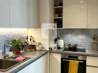 Izdavanje, četvorosoban stan, 120m², Savski Venac, Beograd - image 15