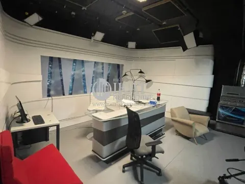 Prodaja, poslovni prostor, 205m², Bezanijska Kosa 1, Bežanijska Kosa Sve Podlokacije - image 2