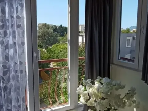 Sale, two bedroom apartment, 71m², Bar, Crna Gora - image 2