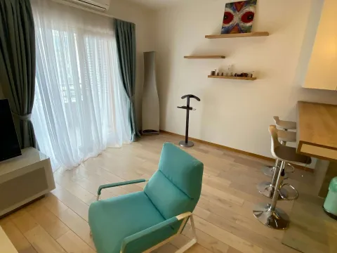 Rent, one bedroom apartment, 70m², City Kvart, Podgorica - image 3