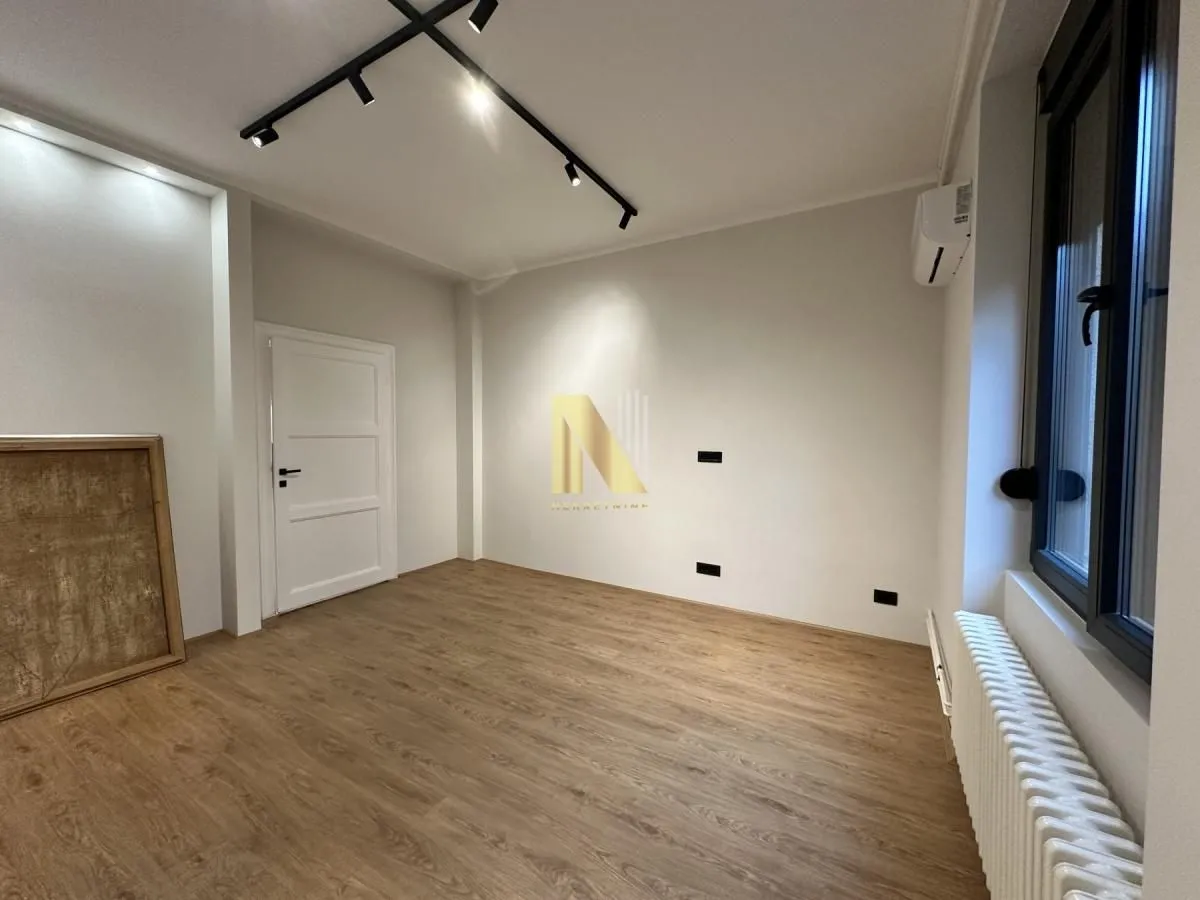 Izdavanje, trosoban stan, 100m², Stari grad, Novi Sad