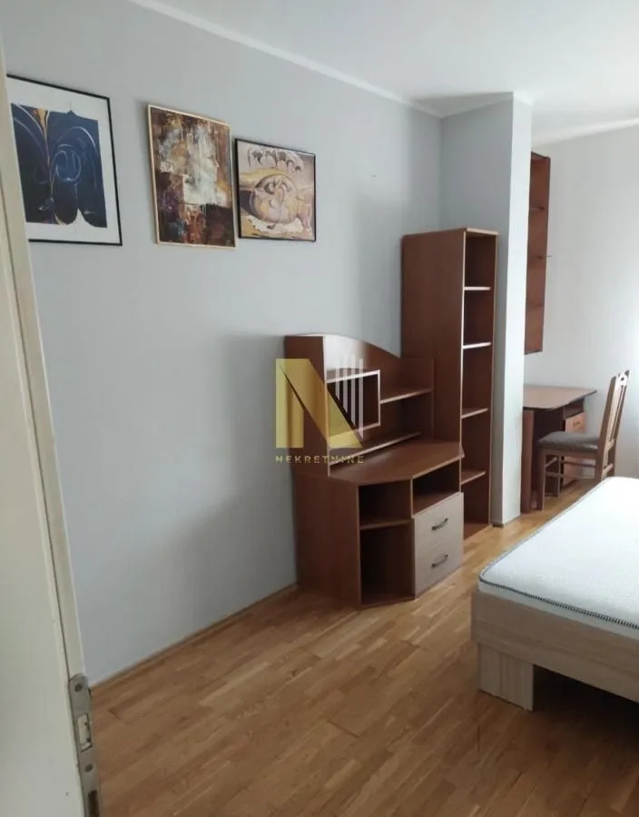 Prodaja, trosoban stan, 76m², Nova Detelinara, Novi Sad Sve Podlokacije