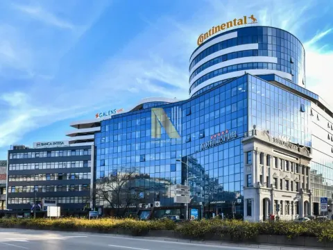 Izdavanje, jednosoban stan, 50m², Centar, Novi Sad - image 1