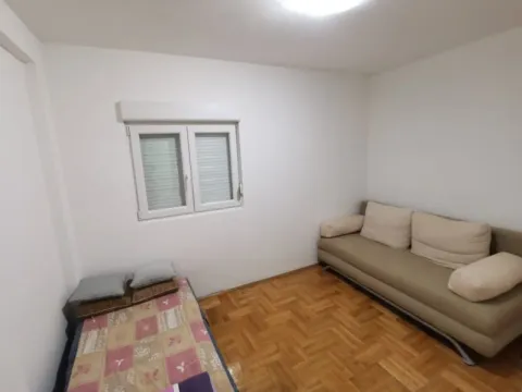 Sale, two bedroom apartment, 77m², Petrovac, Budva - image 2