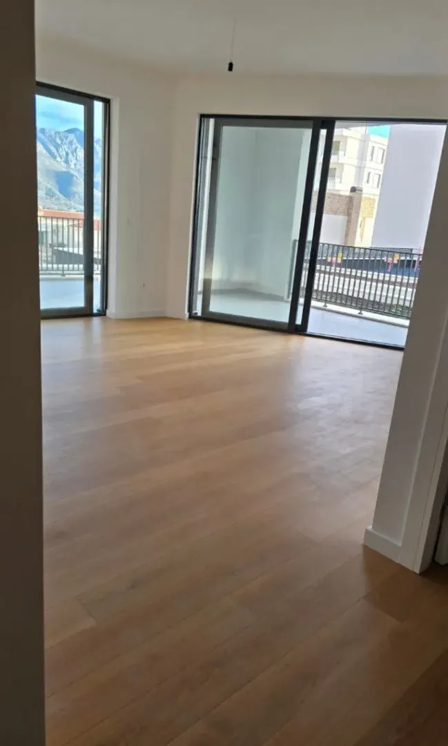 Prodaja, jednosoban stan, 77m², Bečići, Budva
