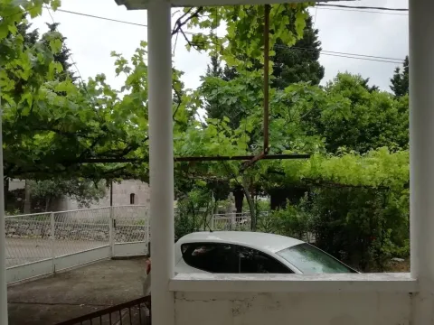 Sale, house, 180m², Sutomore, Bar - image 1