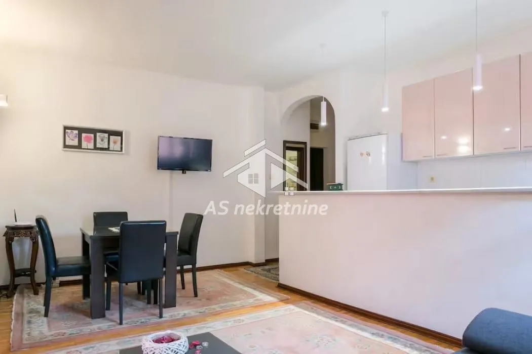 Rent, apartment, 46m², Đeram Pijaca, Beograd