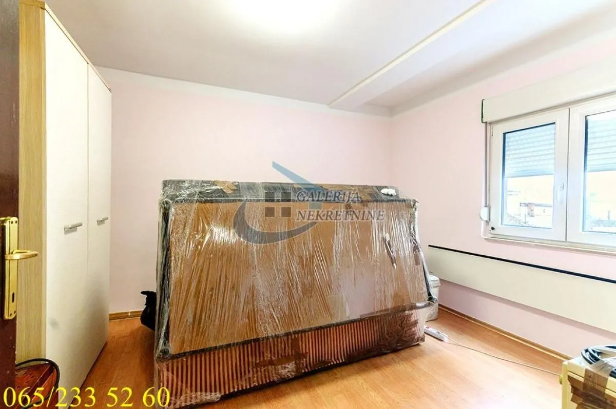 Sale, two bedroom apartment, 37m², Đeram Pijaca, Beograd