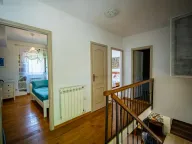 Izdavanje, kuća, 160m², Tivat, Crna Gora - image 2