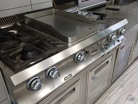 Rent, hospitality venue, 100m², Dobrota, Kotor - image 14