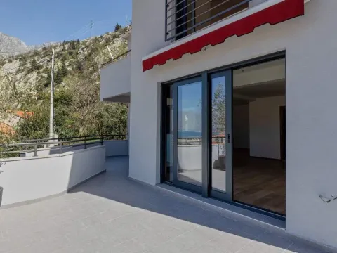 Prodaja, kuća, 160m², Škaljari, Kotor - image 28