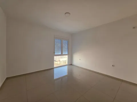 Sale, house, 180m², Ulcinj, Crna Gora - image 19