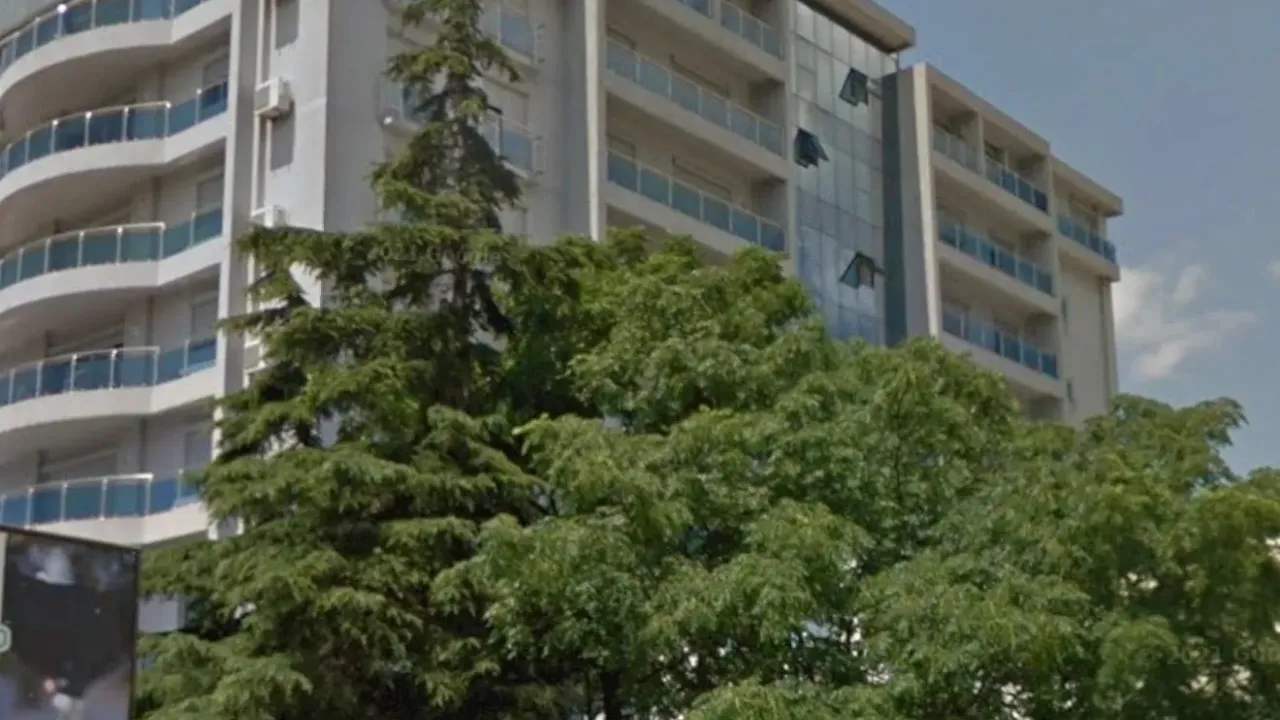 Prodaja, jednosoban stan, 65m², Centar, Bar