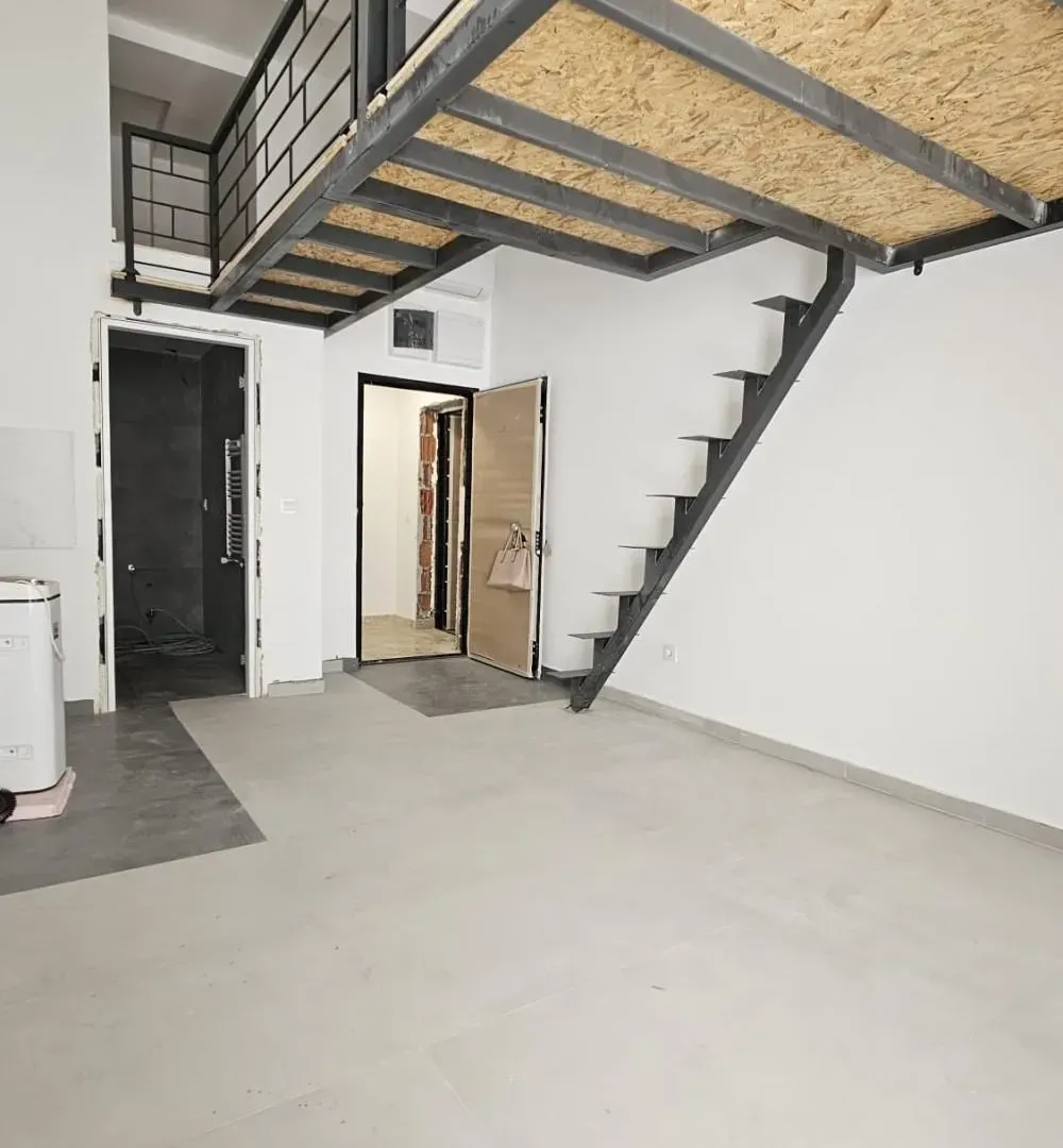 Prodaja, stan, 33m², Kluz, Zvezdara Sve Podlokacije