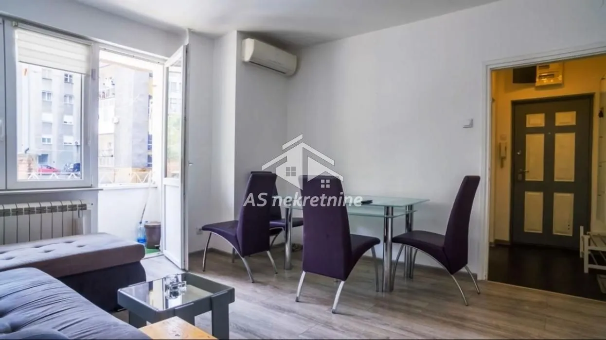Rent, two bedroom apartment, 45m², Tašmajdan, Palilula Sve Podlokacije