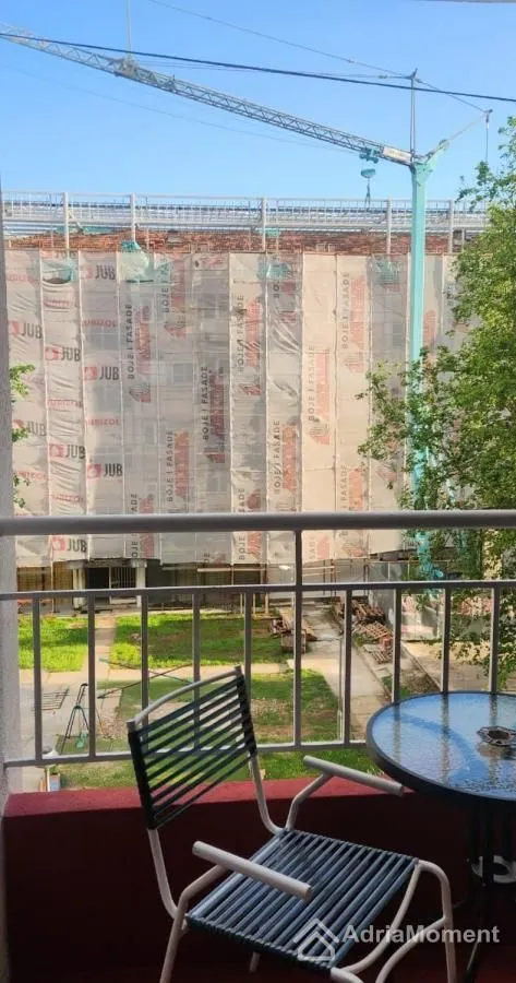 Prodaja, dvosoban stan, 76m², Centar, Tivat