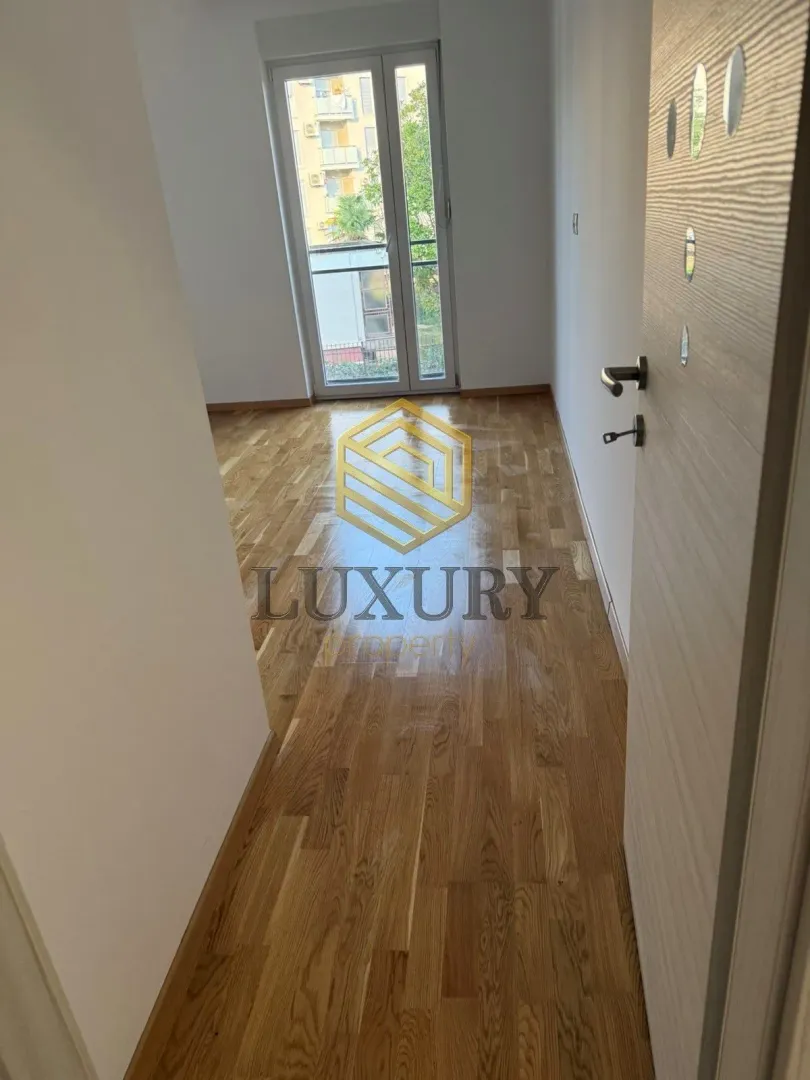 Izdavanje, jednosoban stan, 53m², Ljubović, Podgorica