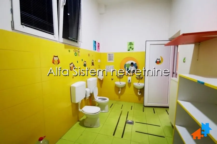 Rent, house, 520m², Voždovac Sve Podlokacije, Beograd
