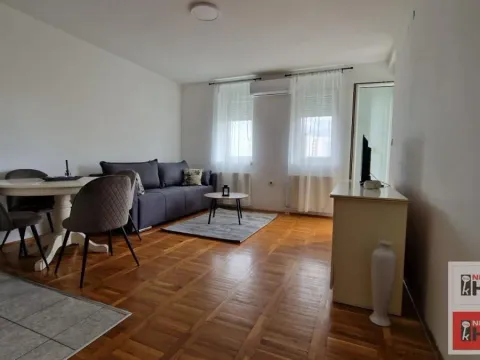 Rent, one bedroom apartment, 47m², Sajmište, Novi Sad - image 2