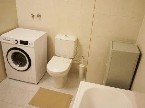Rent, two bedroom apartment, 66m², Vračar Sve Podlokacije, Beograd - image 5