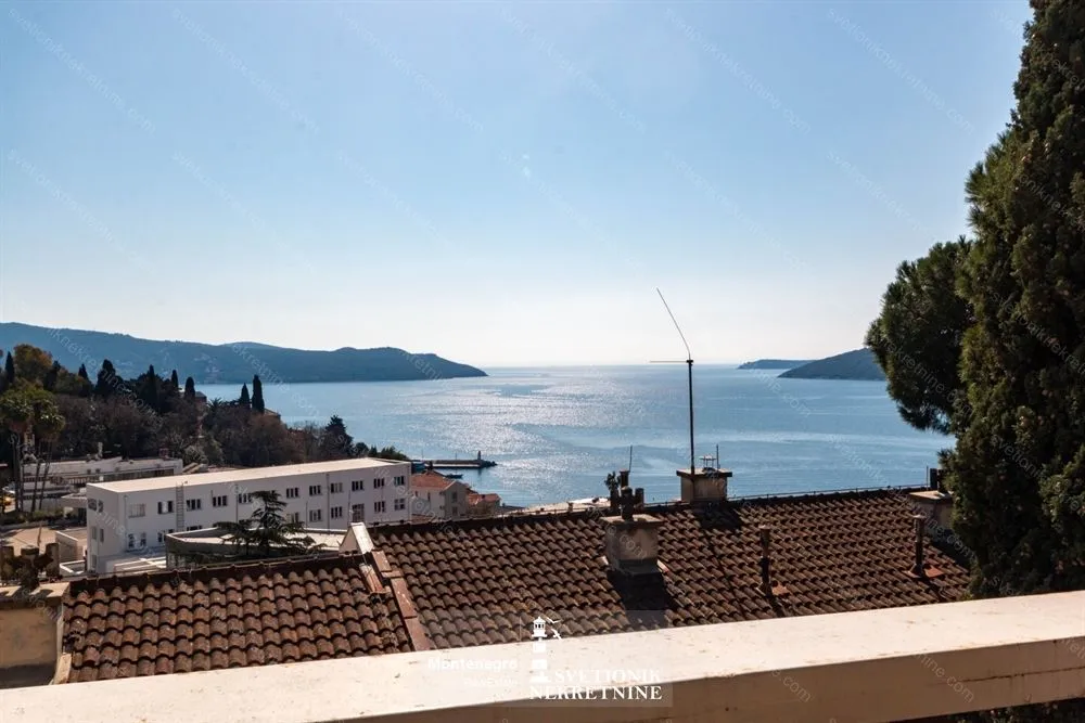 Prodaja, jednosoban stan, 36m², Centar, Herceg Novi