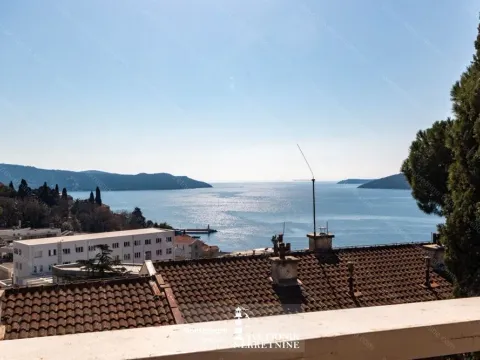 Prodaja, jednosoban stan, 36m², Centar, Herceg Novi - image 3