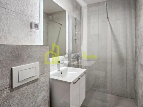 Izdavanje, dvosoban stan, 65m², Stari Aerodrom, Podgorica - image 15