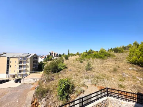 Rent, three bedroom apartment, 84m², Gorica C, Podgorica - image 6