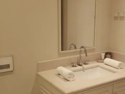 Prodaja, jednosoban stan, 119m², Centar, Tivat - image 6