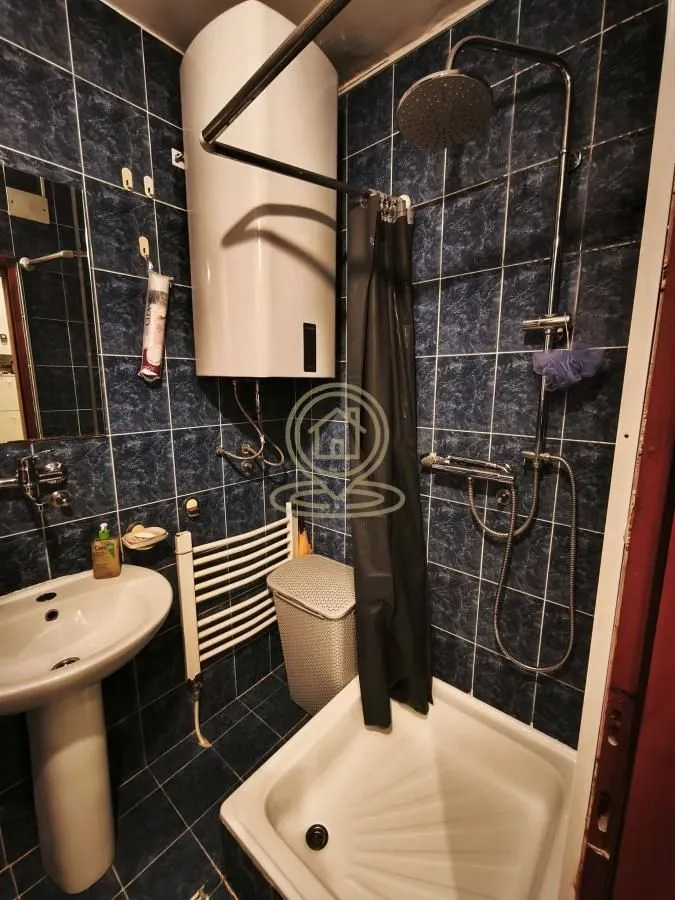 Sale, three bedroom apartment, 70m², Medijana, Niš
