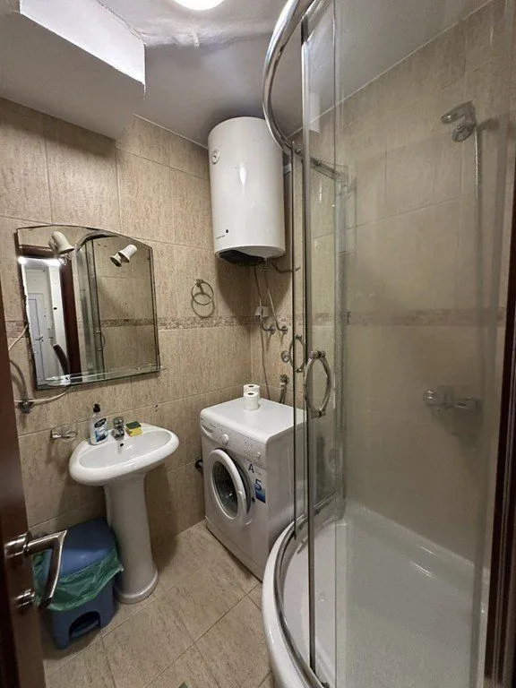 Izdavanje, jednosoban stan, 63m², Preko Morače, Podgorica