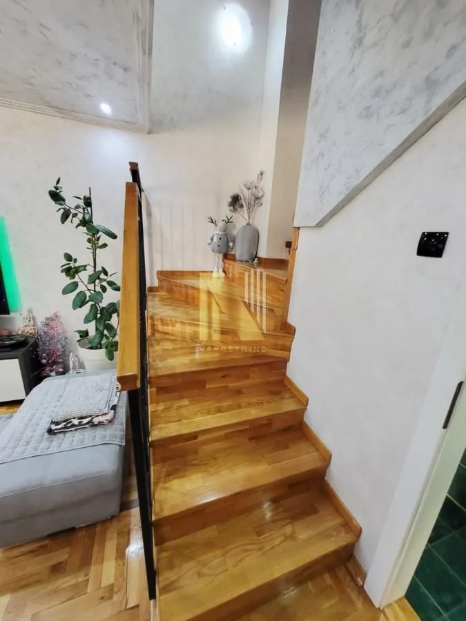 Prodaja, trosoban stan, 77m², Telep, Novi Sad Sve Podlokacije