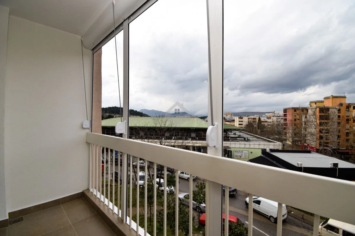 Rent, two bedroom apartment, 65m², Autobuska stanica, Podgorica