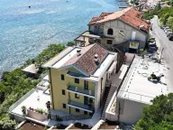 Sale, two bedroom apartment, 57m², Njivice, Herceg Novi - image 9